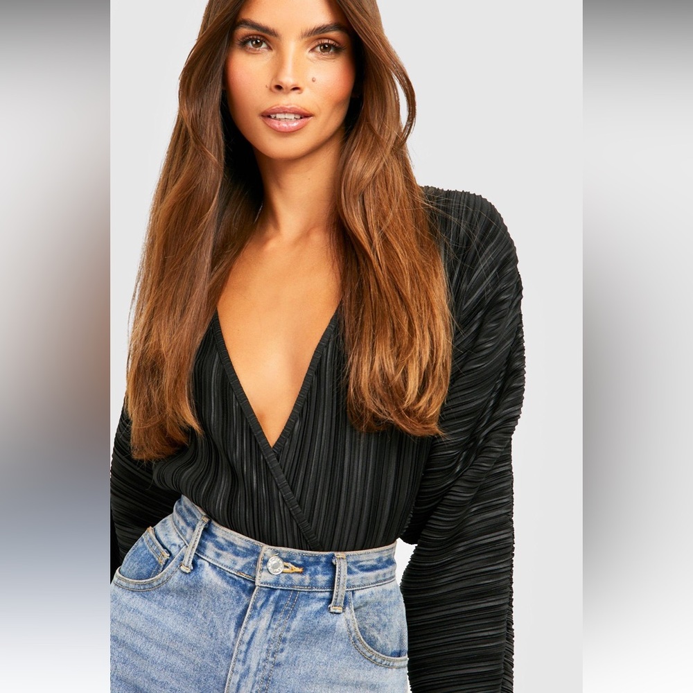 Elegant Black V-Neck Women's Batwing Bodysuit